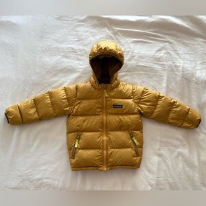 Patagonia 4T puffy jacket